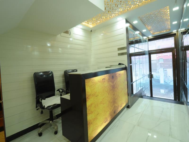Hotel Hill Palace -Near Karol Bagh Metro Station Дели Экстерьер фото